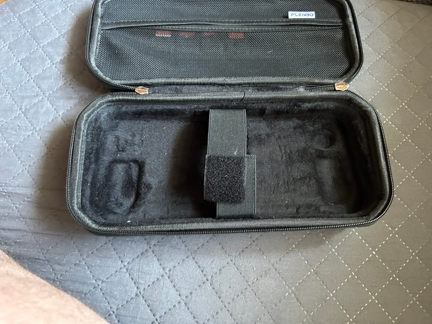 Customer photo review of Plenbo Medium-sized Carry Case
