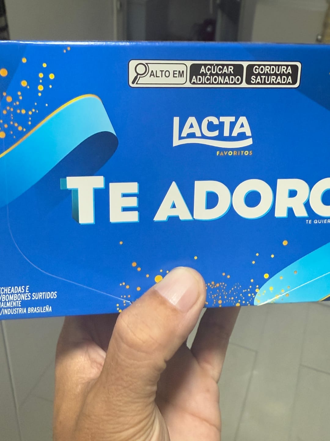 Customer photo review of BOMBONS FAVORITOS SORTIDOS LACTA 250 g.(Caja de bombones)