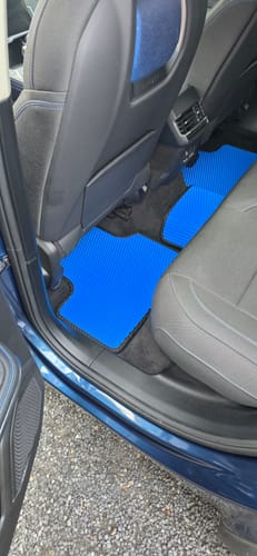 Hans M. review of E-Auto Fußmatten nach Maß - Komplettset image 3 out of 5