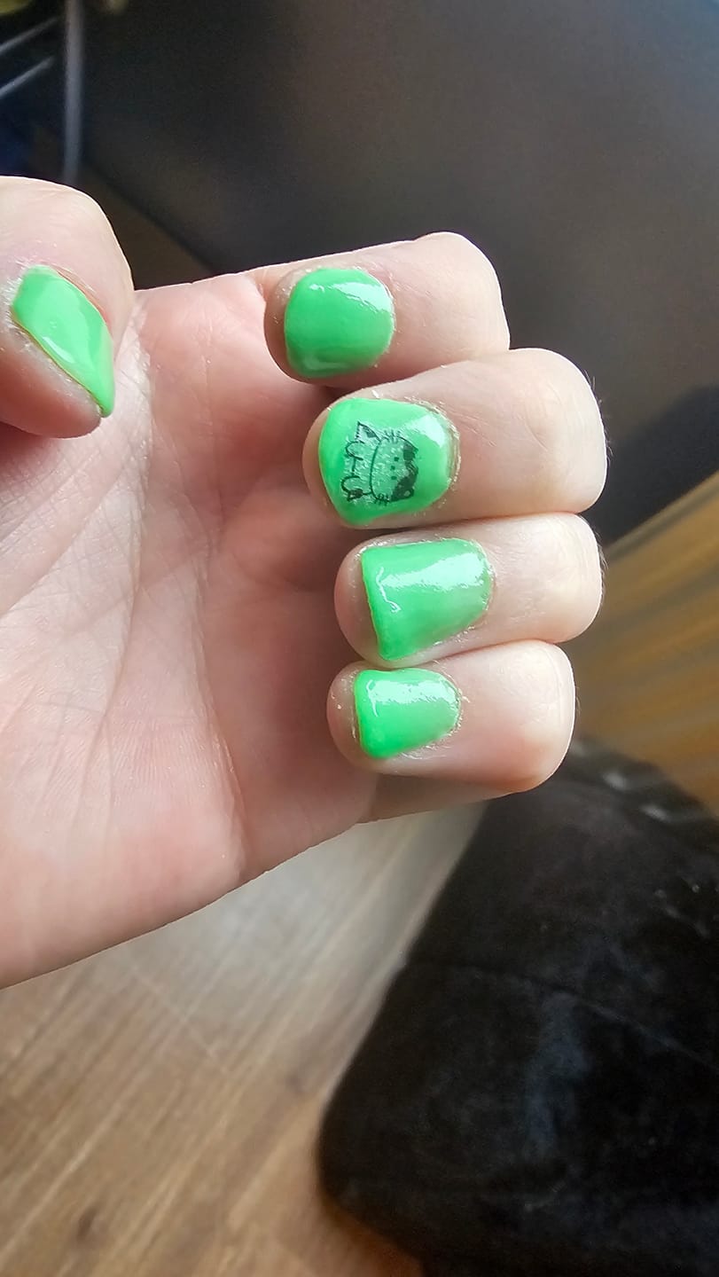 Customer photo review of Green Light Dipping Powder