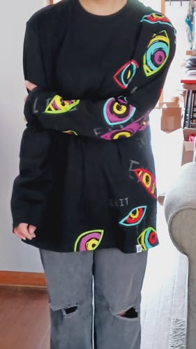 Customer photo review of Abstraction Longsleeve