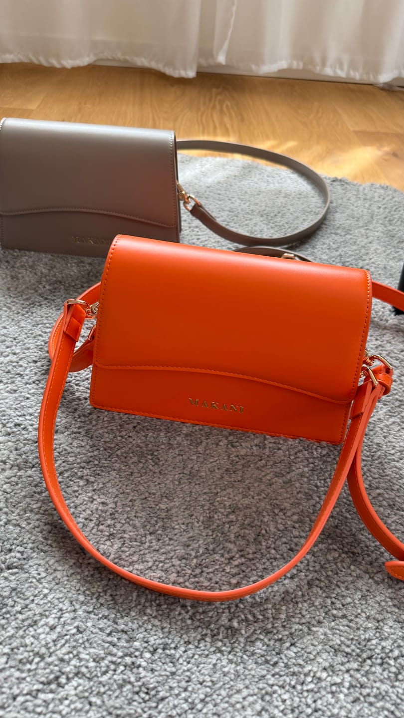 Customer photo review of MANA - ORANGE