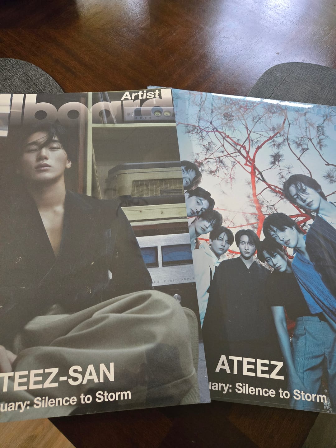 Customer photo review of ATEEZ - BILLBOARD ARTIST : ATEEZ EDITION MAGAZINE