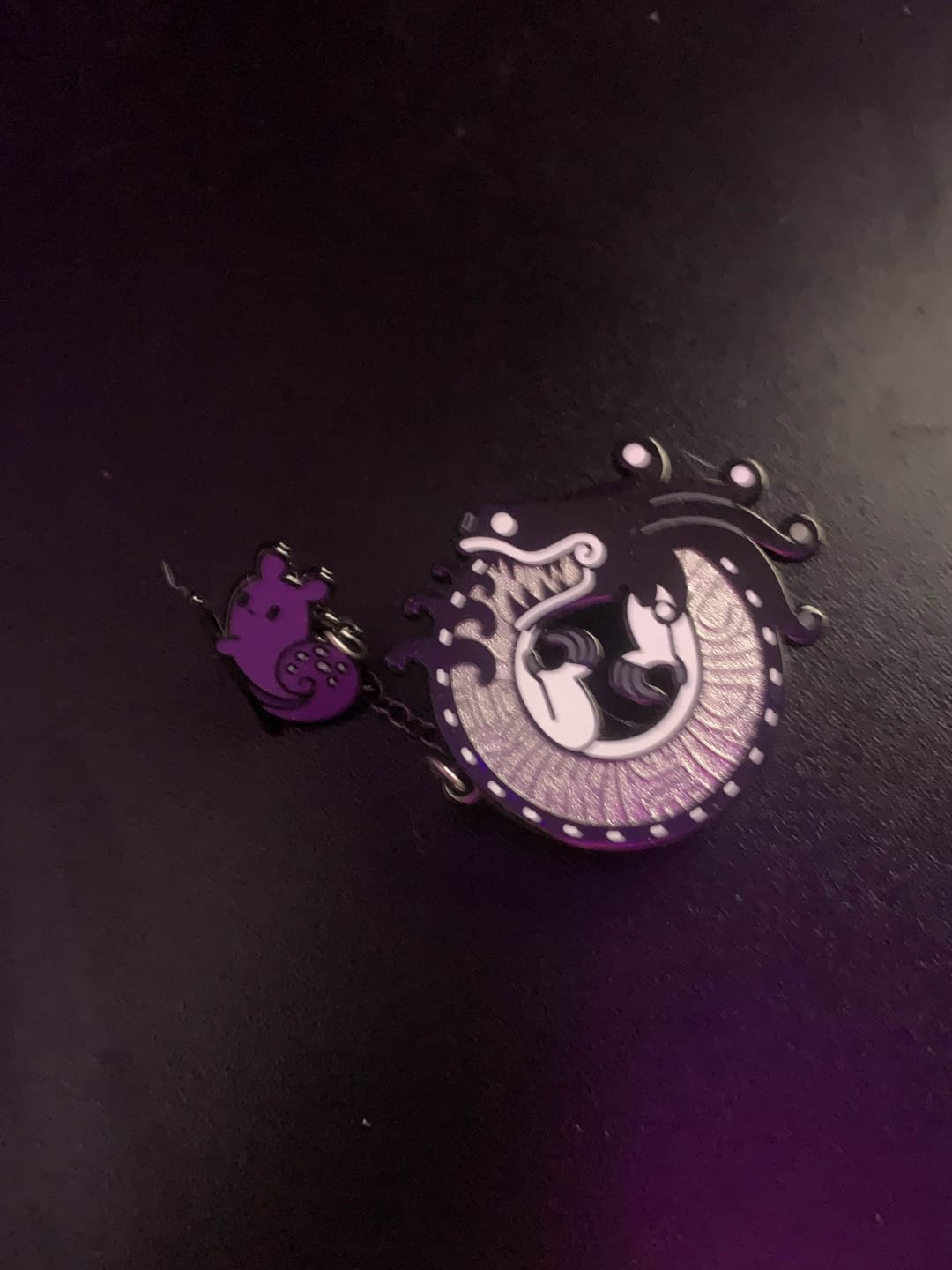 Customer photo review of Rain World - White Lizard Hanger Pin
