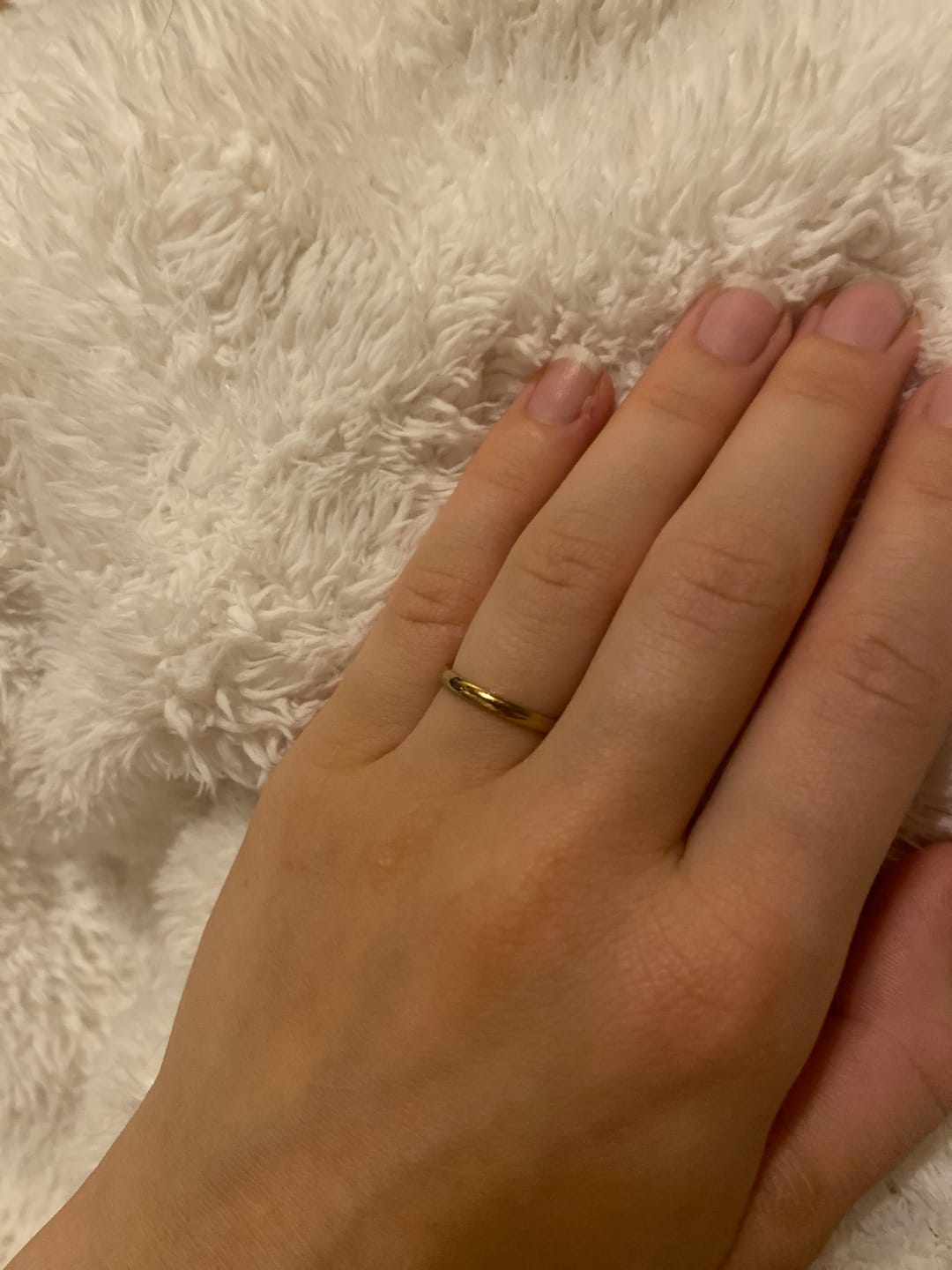 Customer photo review of Thin Lena Ring | 18K vergoldet