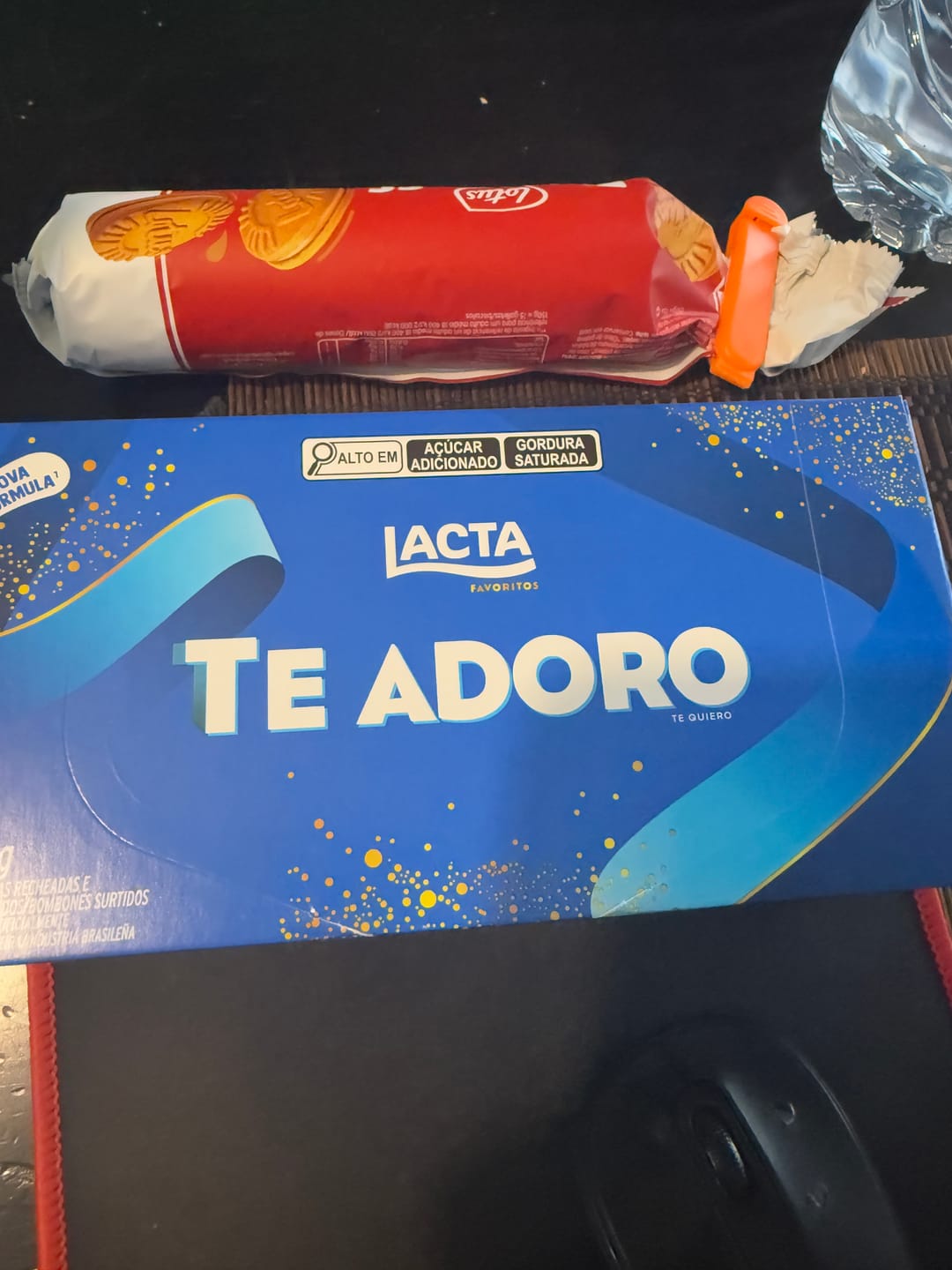 Customer photo review of BOMBONS FAVORITOS SORTIDOS LACTA 250 g.(Caja de bombones)