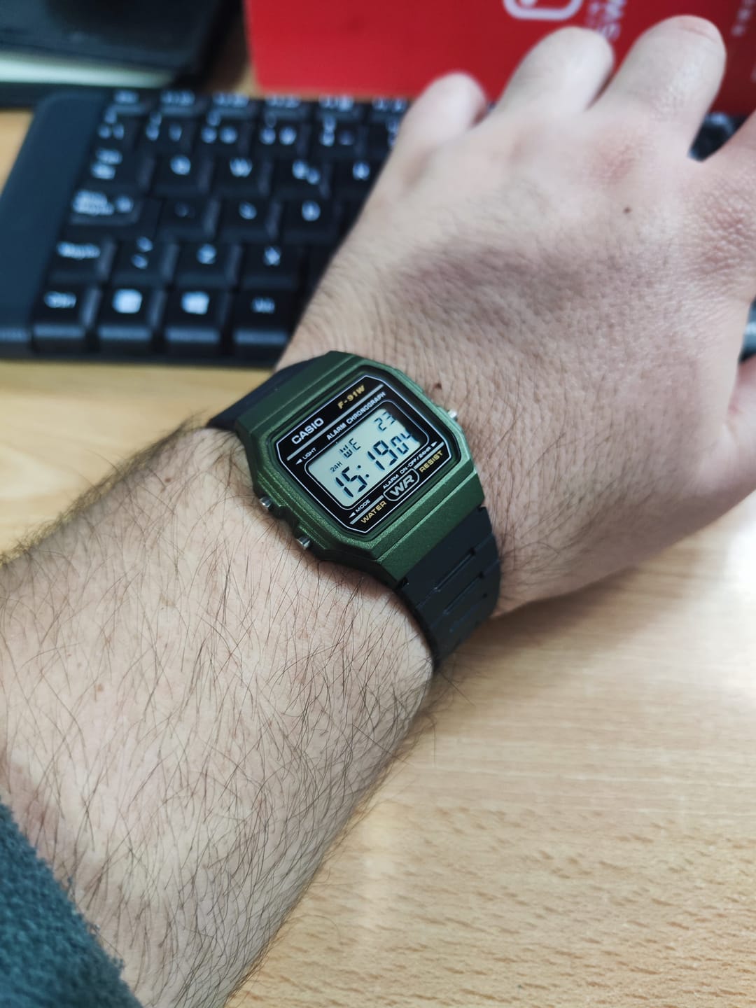 Customer photo review of Reloj Casio Vintage F-91WM-3ADF Verde/Negro