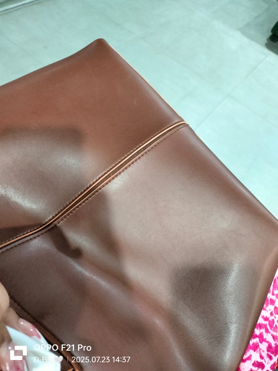 Customer photo review of Portland Tote Expresso