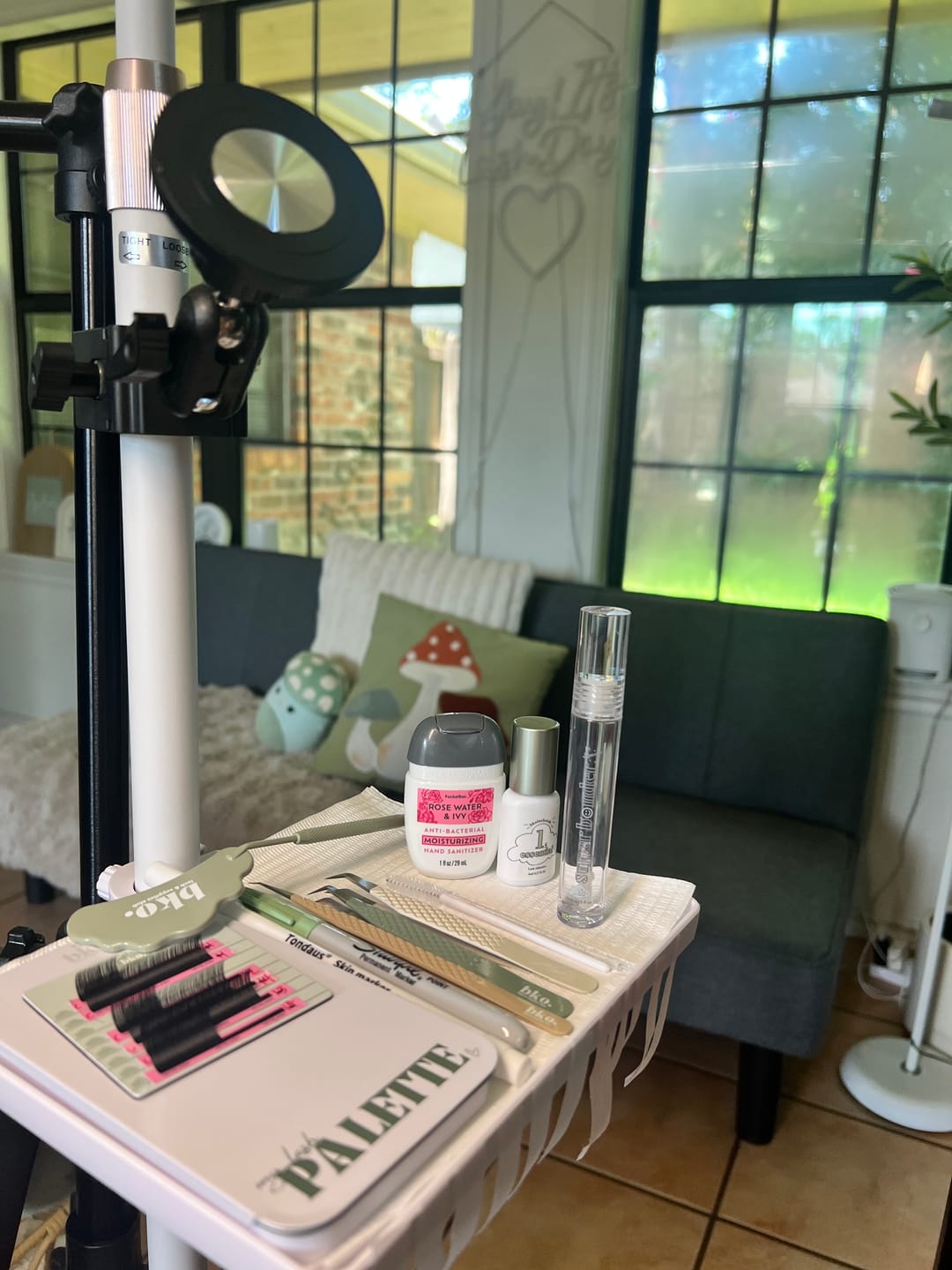 Customer photo review of BKO Lash Palette + Magnet Tile Bundle
