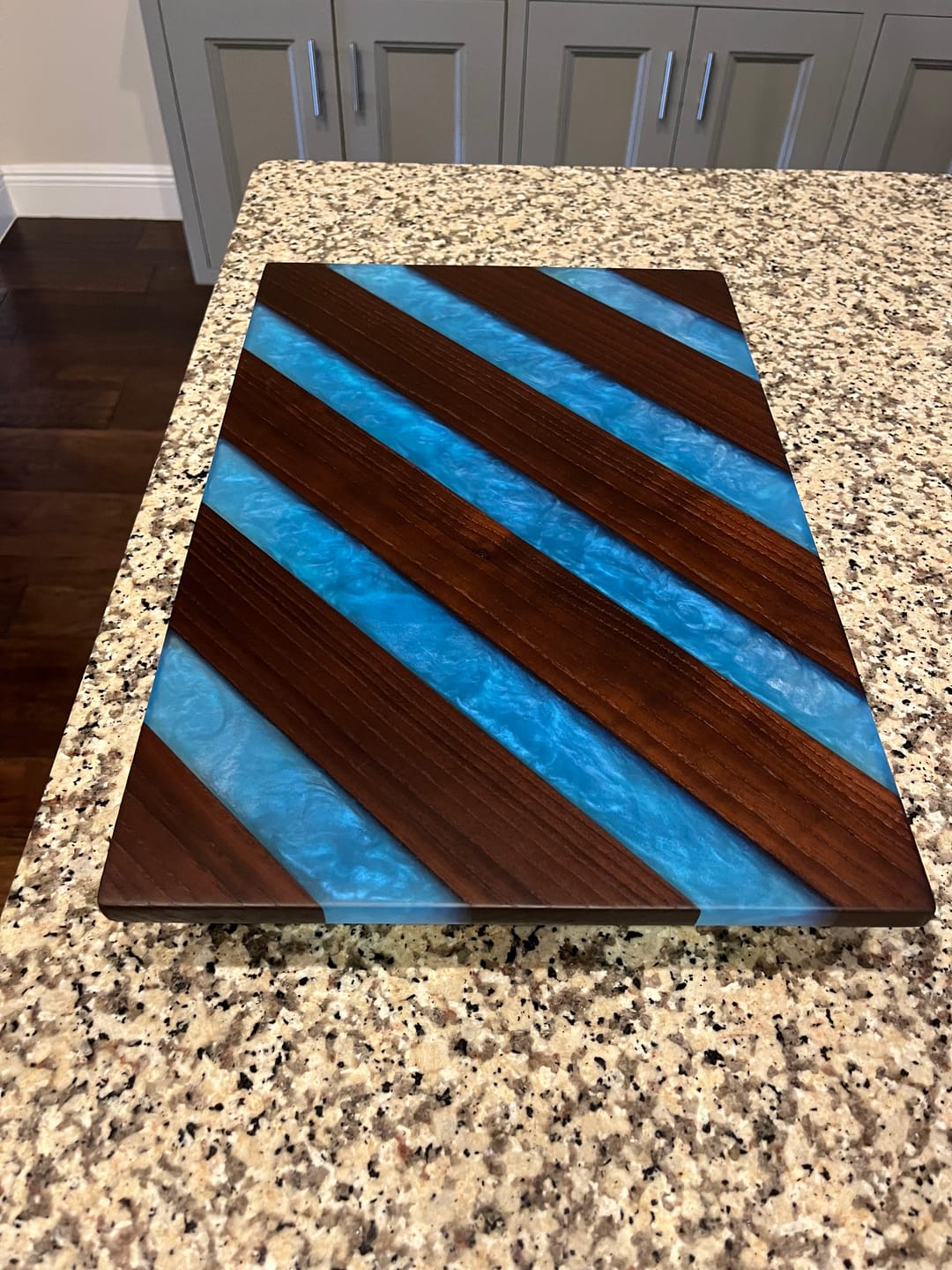 Customer photo review of 24x12x1.5" Silicone Mold For Epoxy Resin - Charcuterie Board Form