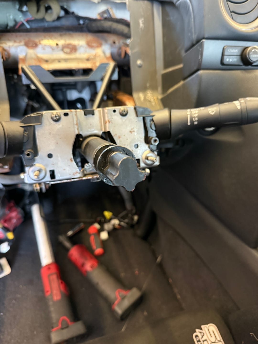 Customer photo review of Motion Raceworks SFI Quick Release Steering Hub 5/6 Bolt Pattern 15-240