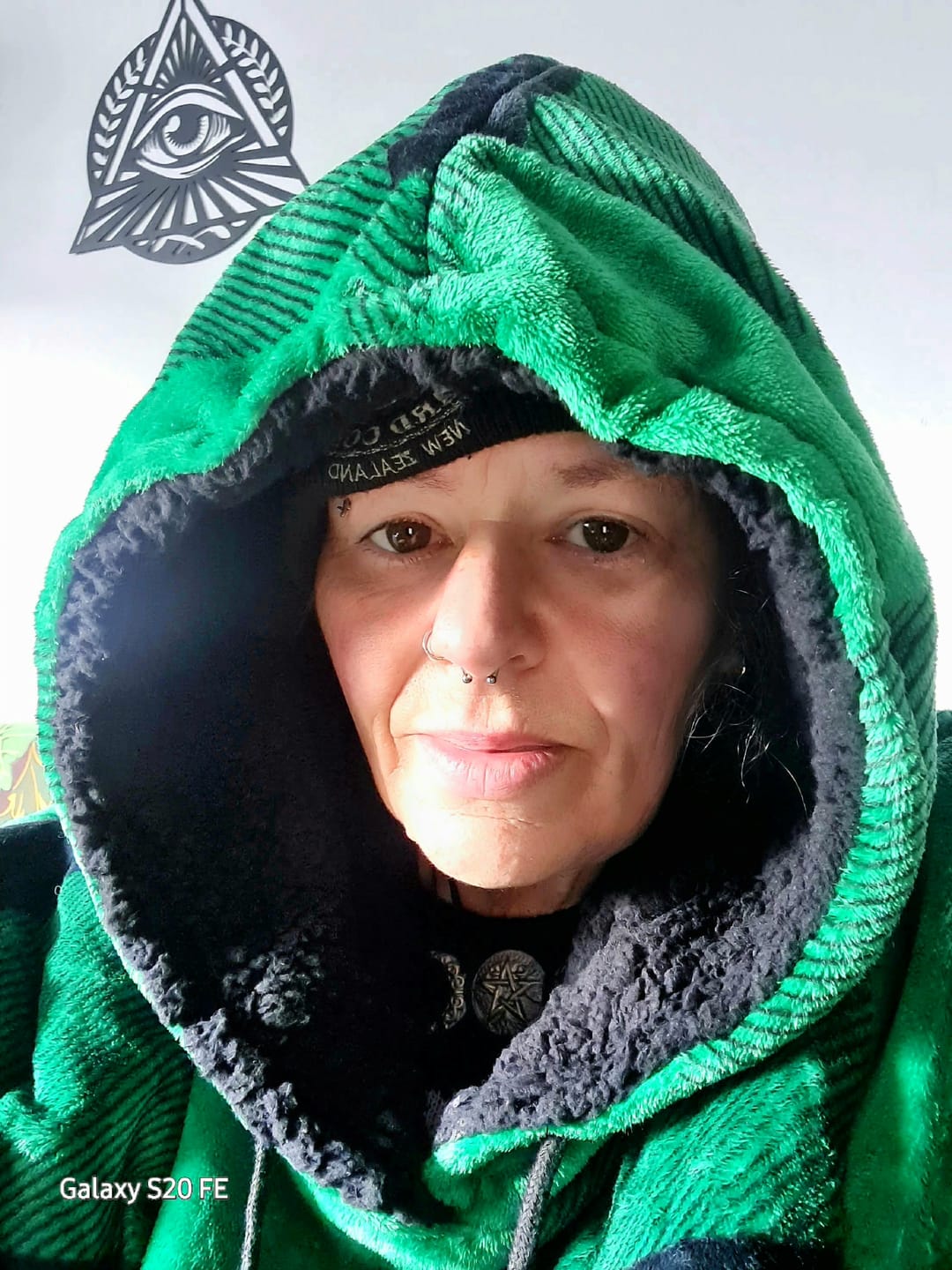Customer photo review of EXTRA LONG ADULTS BLANKET HOODIE - GREEN PLAID