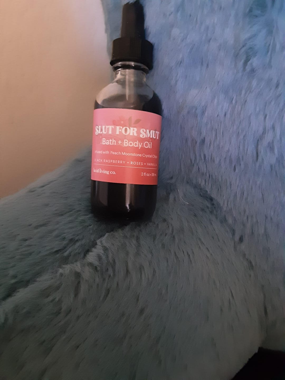 Customer photo review of Slut for Smut Bath & Body Oil
