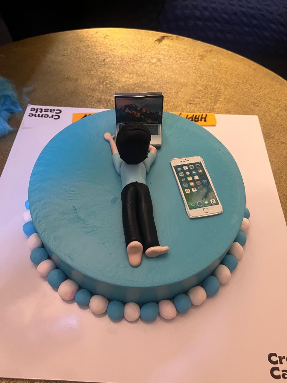 Customer photo review of Cake for a workaholic