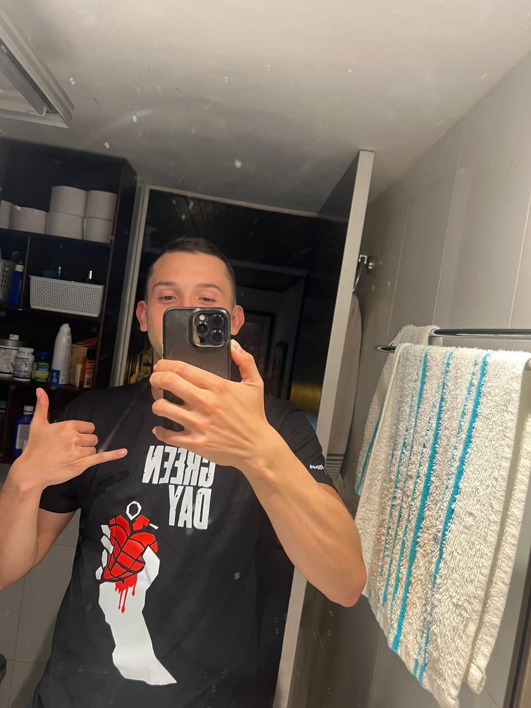 Customer photo review of Camiseta Algodon Green Day American Idiot