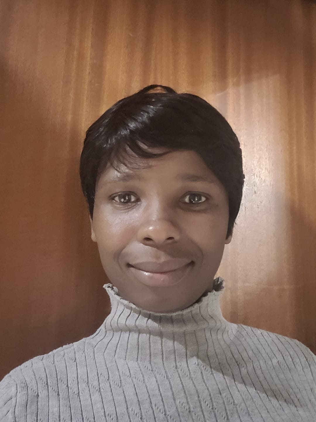 Customer photo review of Brazilian Pixie Wig - Straight