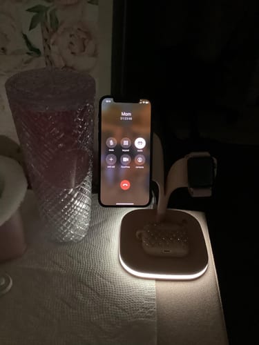 Customer photo review of 5-in-1 Magnetic Wireless Charger Stand for iPhone, Apple Watch, and AirPods