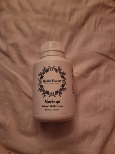 Customer photo review of Moringa 100 Capsules