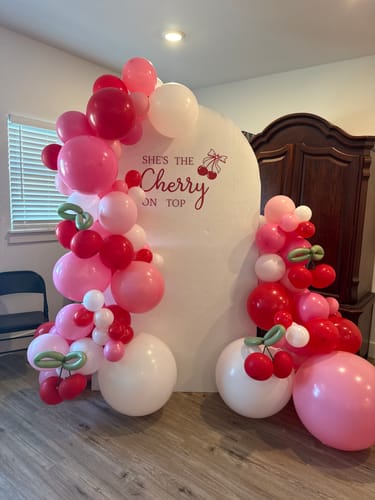 Customer photo review of Custom Balloon Garland Kit