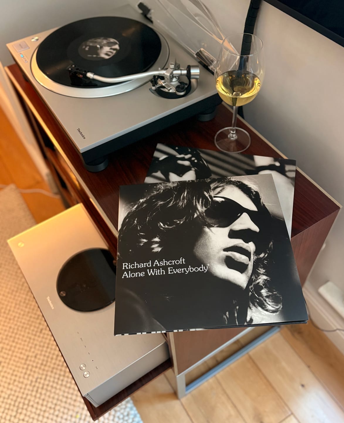 Customer photo review of Alone With Everybody - Richard Ashcroft [VINYL]
