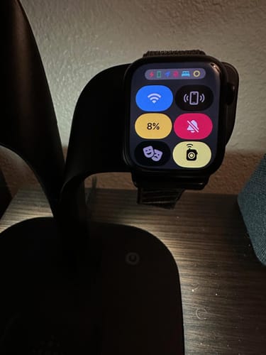 Customer photo review of 5-in-1 Magnetic Wireless Charger Stand for iPhone, Apple Watch, and AirPods