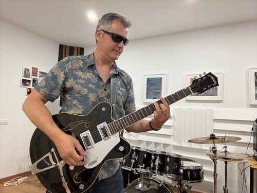 Customer photo review of Chemise d'été à manches courtes avec poche en coton et feuille d'érable pour hommes