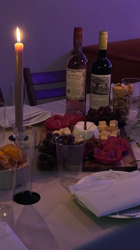 Customer photo review of Replay-able Wine Tasting Murder Mystery Dinner Party Game for Up to 20 Adults – Host Your Own Wine-Themed Game Night – Physical Kit
