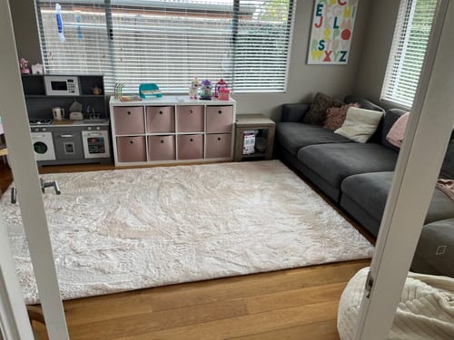 Customer photo review of Deluxe Shaggy Relax Mat - 35mm Memory Foam