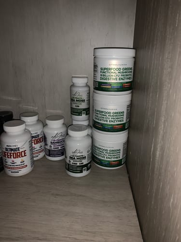 Customer photo review of Optimal Human - Superfood Greens (Couples Welcome Kit)
