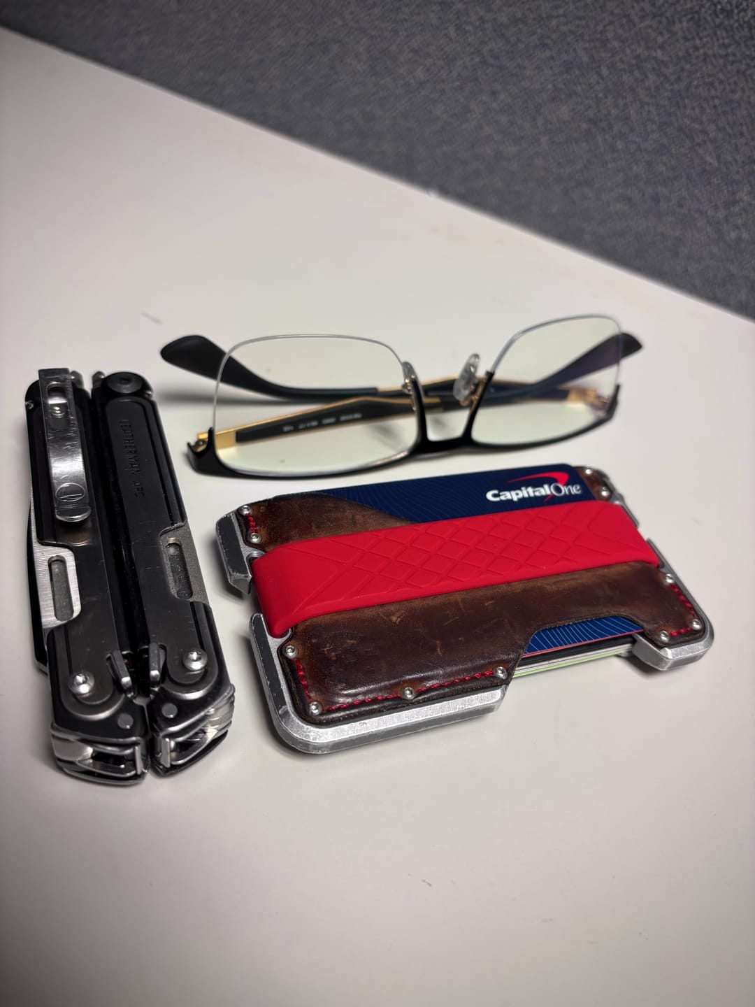 Customer photo review of HORIZONTAL WALLET BANDS (D-Series and T-Series Wallets)