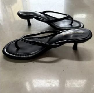 Customer photo review of Namie Minimalist Kitten Heels
