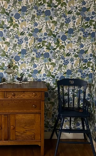 Customer photo review of York PSW1484RL Garden Party Blue & Green Multi Peel & Stick Wallpaper