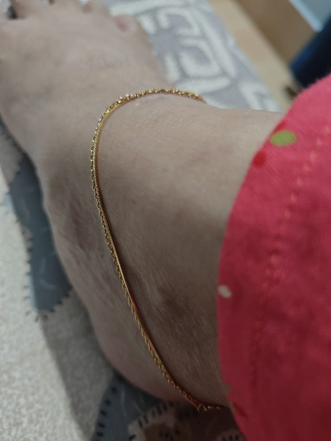 Customer photo review of Two Layered Solid Cable Anklet