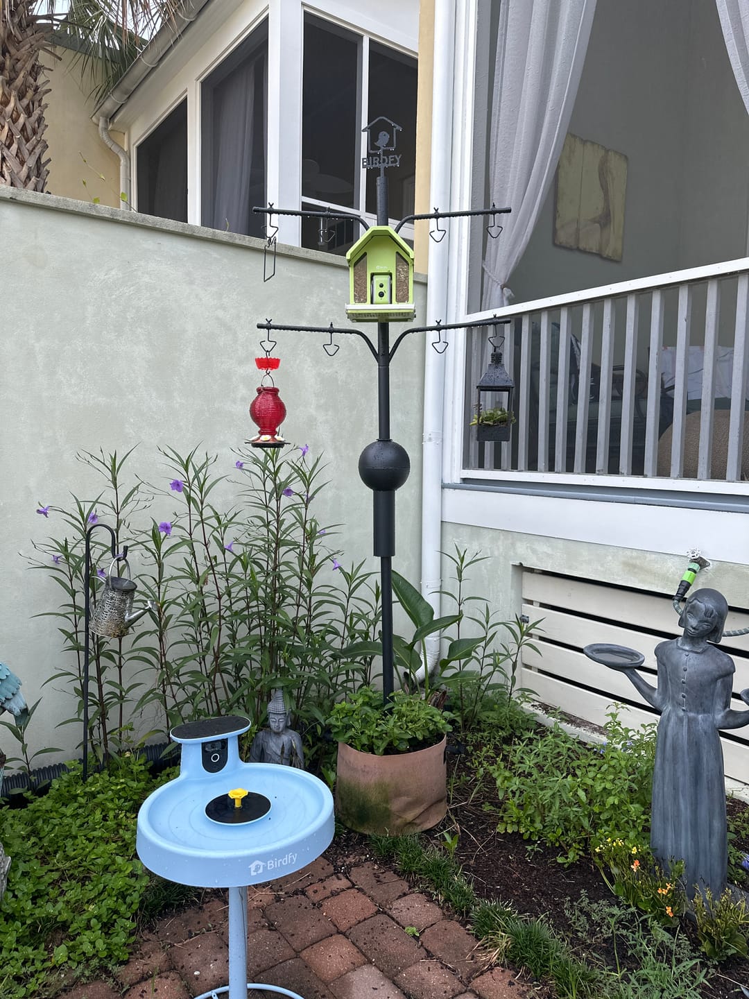 Customer photo review of Birdfy Pole - Bird Feeder Pole