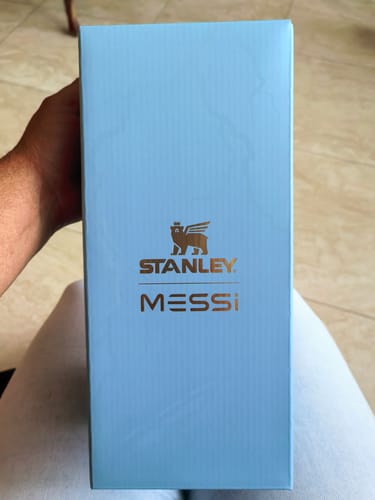 Customer photo review of Messi x Stanley 1913 Quencher ProTour Flip Straw Tumbler | 1.18L