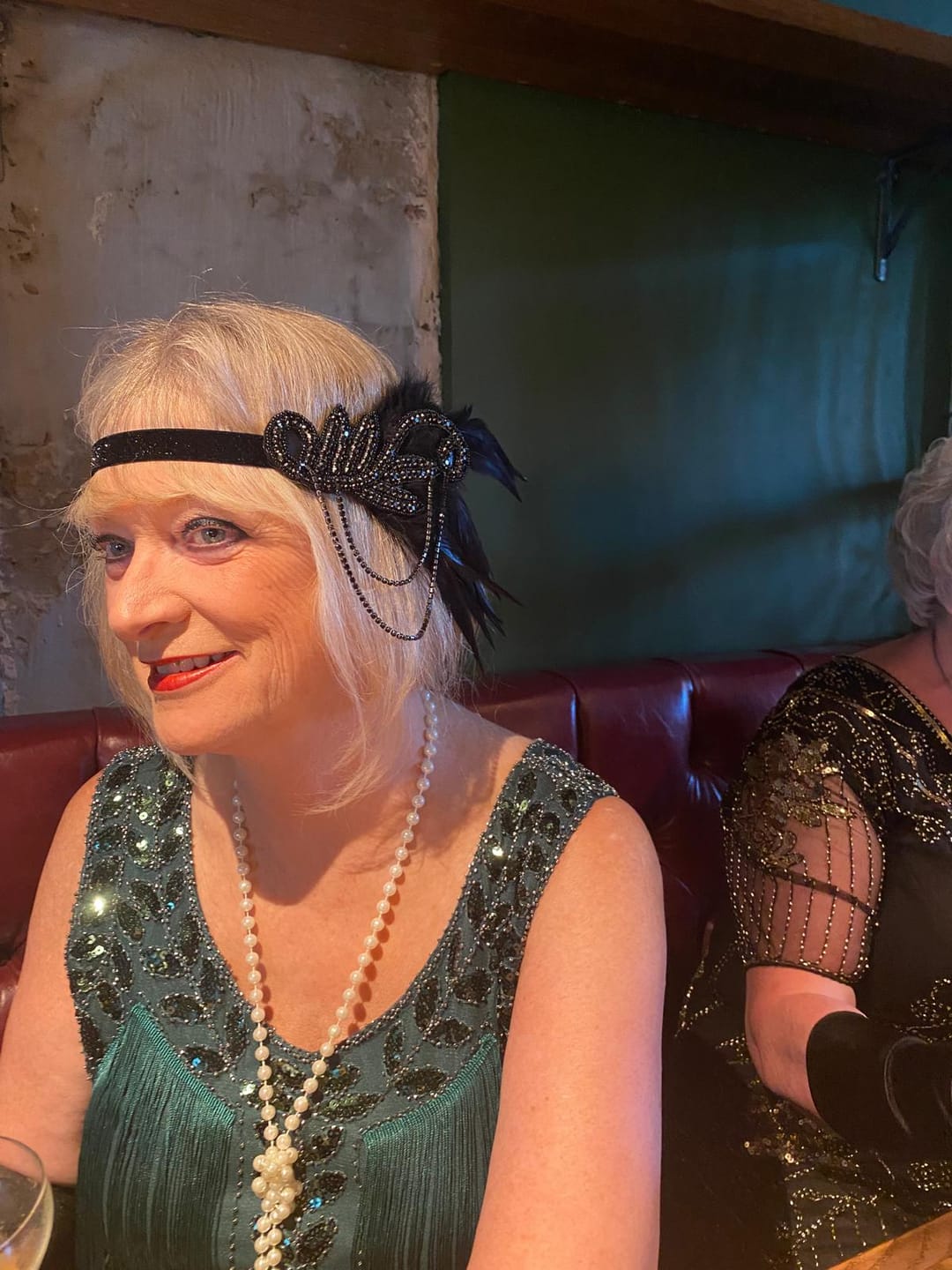 Customer photo review of 1920s Black Swirl Flapper Headpiece