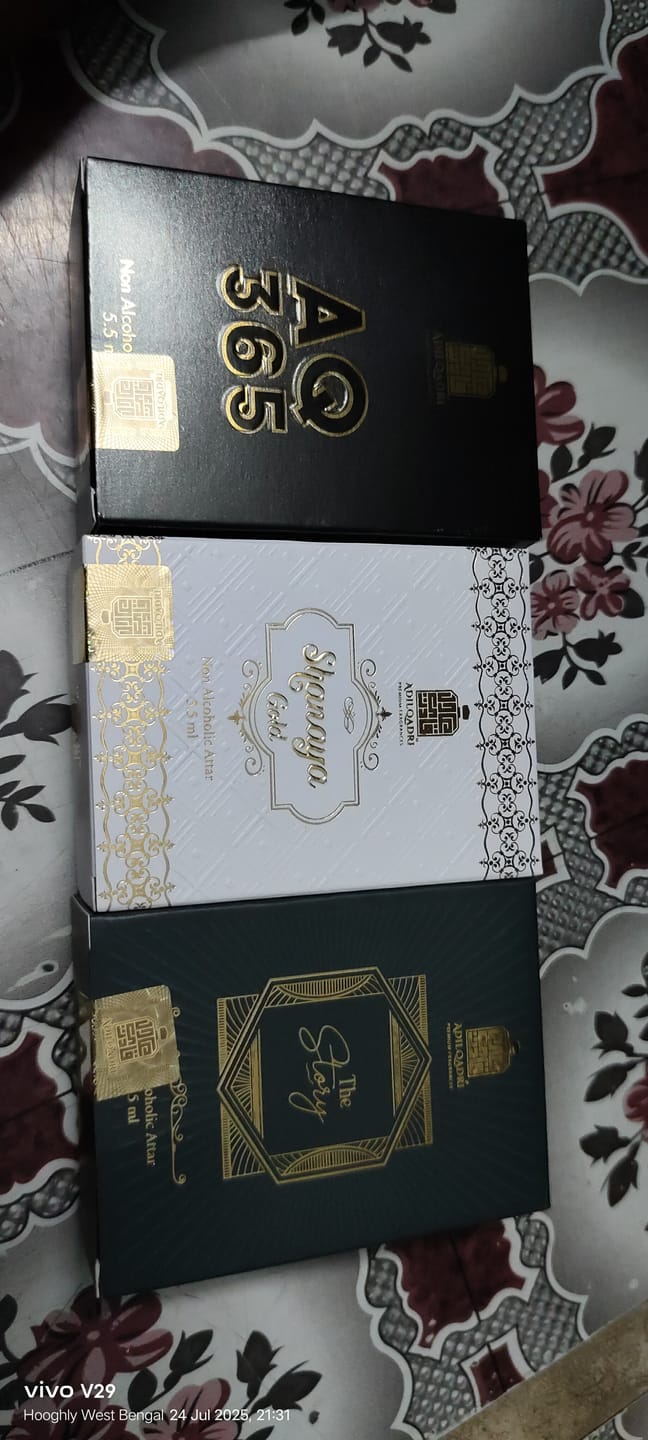Customer photo review of The Story Luxury Attar Perfume