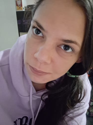 Customer photo review of Mineral Powder Foundation & Kabuki Brush Set