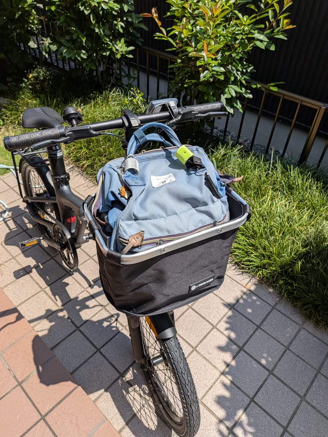 Customer photo review of 取り外し可能な折りたたみ式フロントバスケットバッグ【対応モデル：Air 20、Air 20 Pro、Air Carbon、 Air 20 Ultra】【予約販売ー7月中旬再入荷】