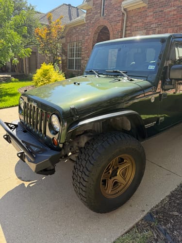 Customer photo review of CMM Offroad Jeep Hood Kit
