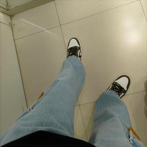 Customer photo review of WAVE Sage Brown Men's casual sneaker