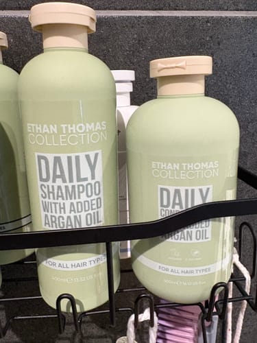 Customer photo review of Ethan Thomas Daily shampoo & conditioner duo