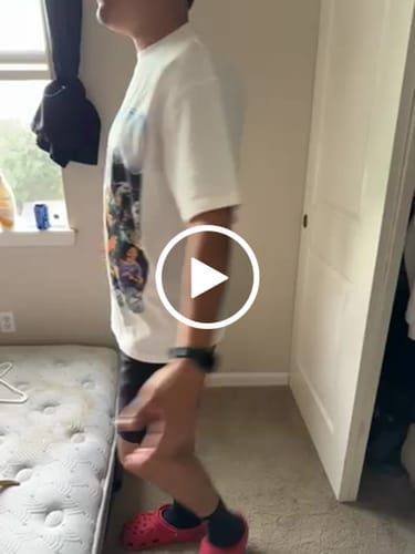 Customer video review of RONALDO REAL MADRID TEE