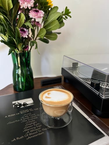Customer photo review of FLUR Latte Glasses