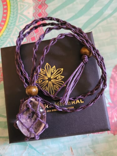Customer photo review of Collier en pierre Améthyste