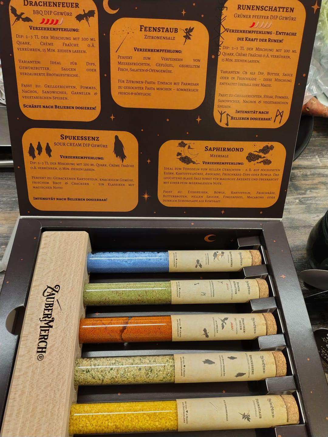 Customer photo review of Alchemisten-Set - 5er Gewürz- und Dipset im Reagenzglas