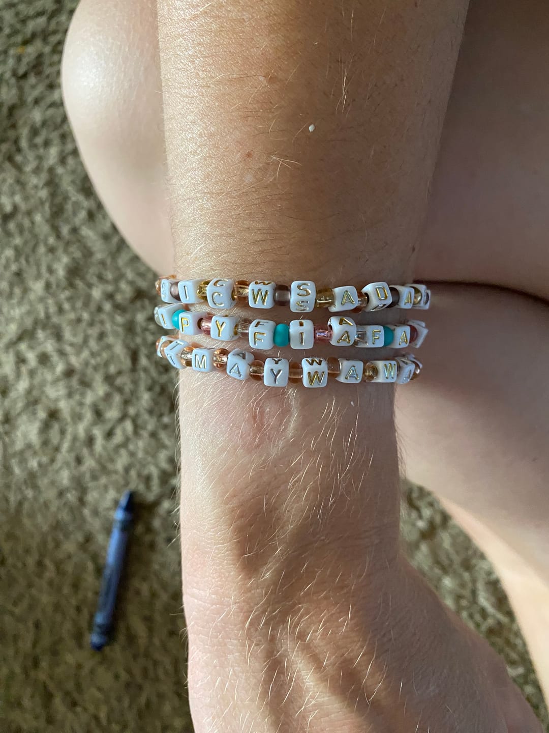 Customer photo review of "She is clothed with strength and dignity..." VERSELET®