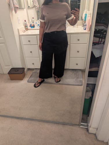 Customer photo review of LILY Structured Casual Short Sleeve Tee