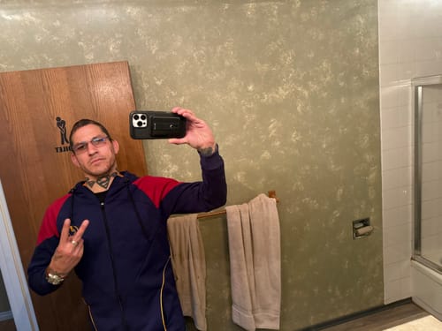 Customer photo review of KENT Hoodie