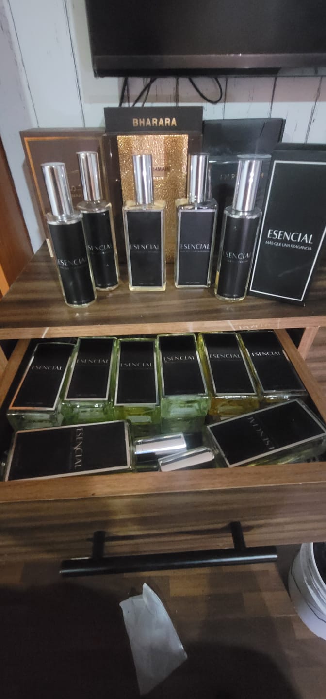 Customer photo review of H300 Inspirado en: Ombré Leather Parfum - Tom Ford